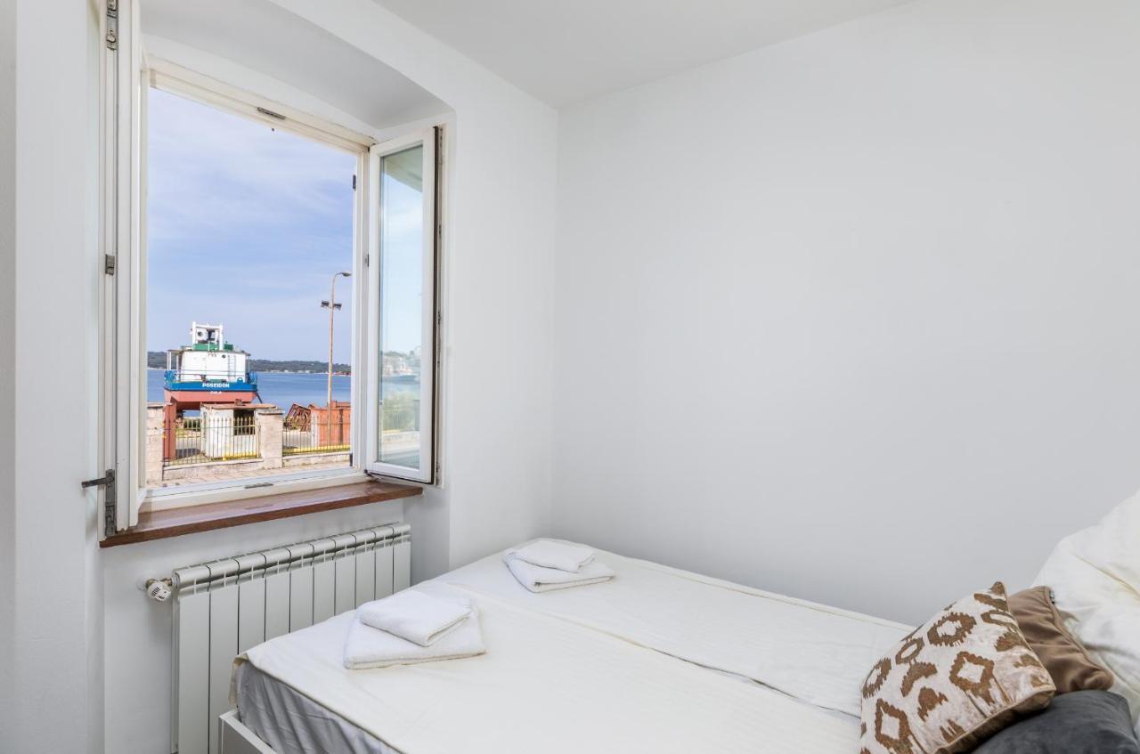 Apartment Augusto - Sea View Пула Экстерьер фото